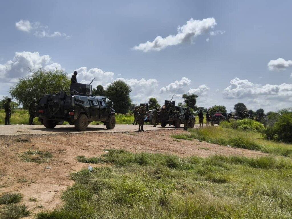 Troops arrest five suspected drug peddlers in Delta