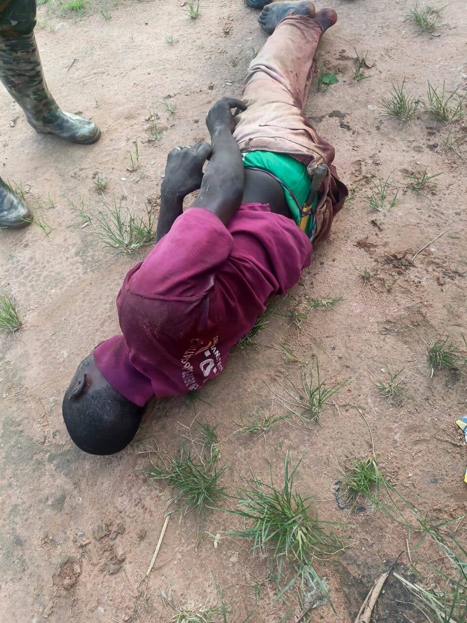 Troops foil Armed Fulani Attack, rescue wounded victim…