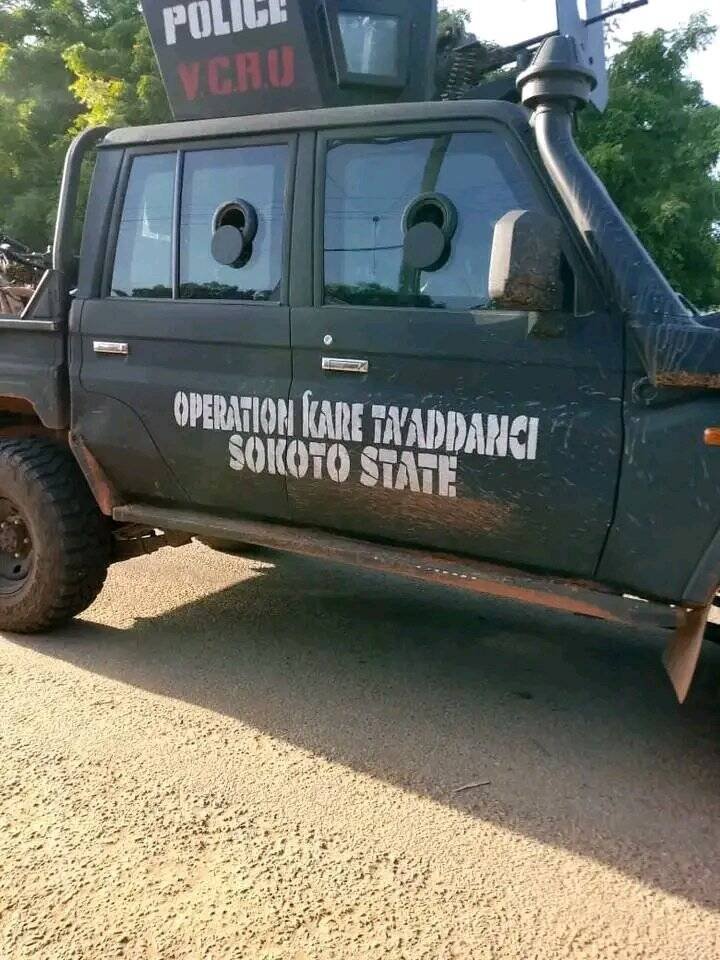 Police operatives reportedly kill several bandits,…