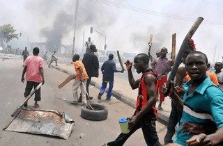 Tension in Plateau as youths block road, kill four&hellip;