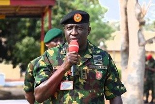 COAS Hosts Eid-el-Adha Luncheon for Troops in Abia
