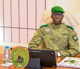 IS attack kills 21 Nigerien soldiers in Dosso, raises&hellip;